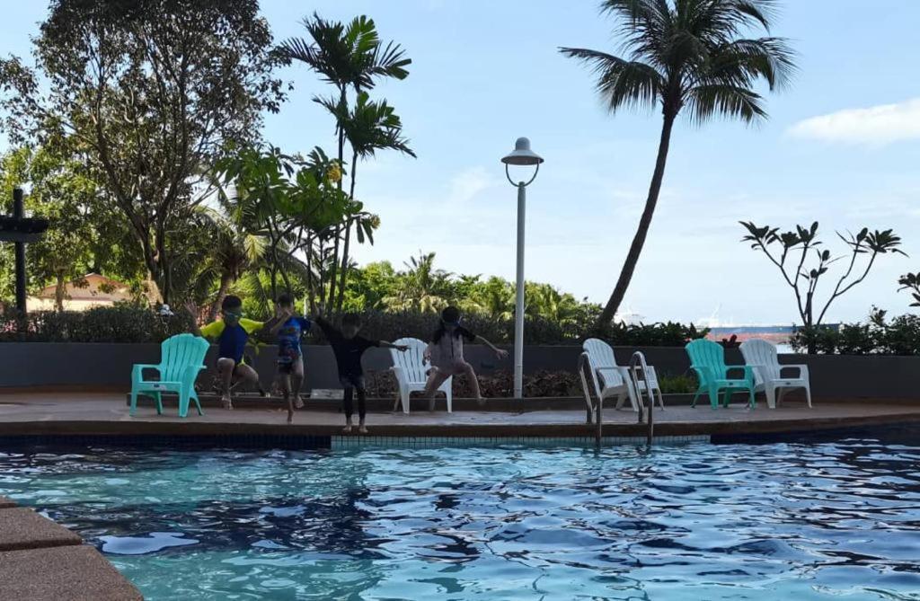 Ehsan Seaview Hotel Port Dickson Exterior photo