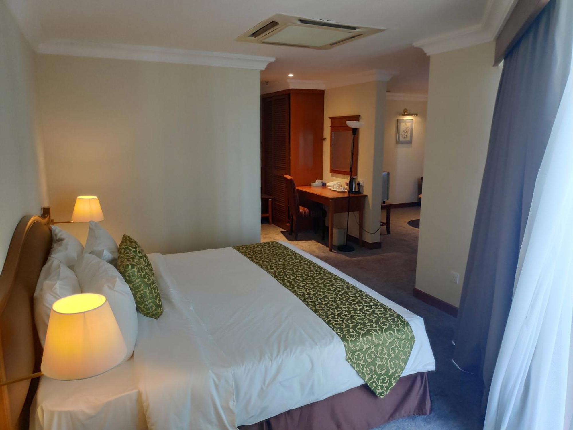 Ehsan Seaview Hotel Port Dickson Exterior photo