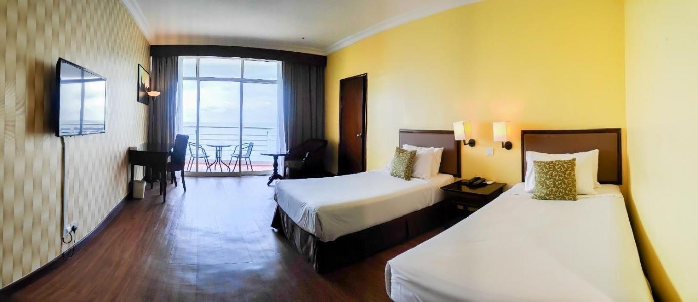 Ehsan Seaview Hotel Port Dickson Exterior photo