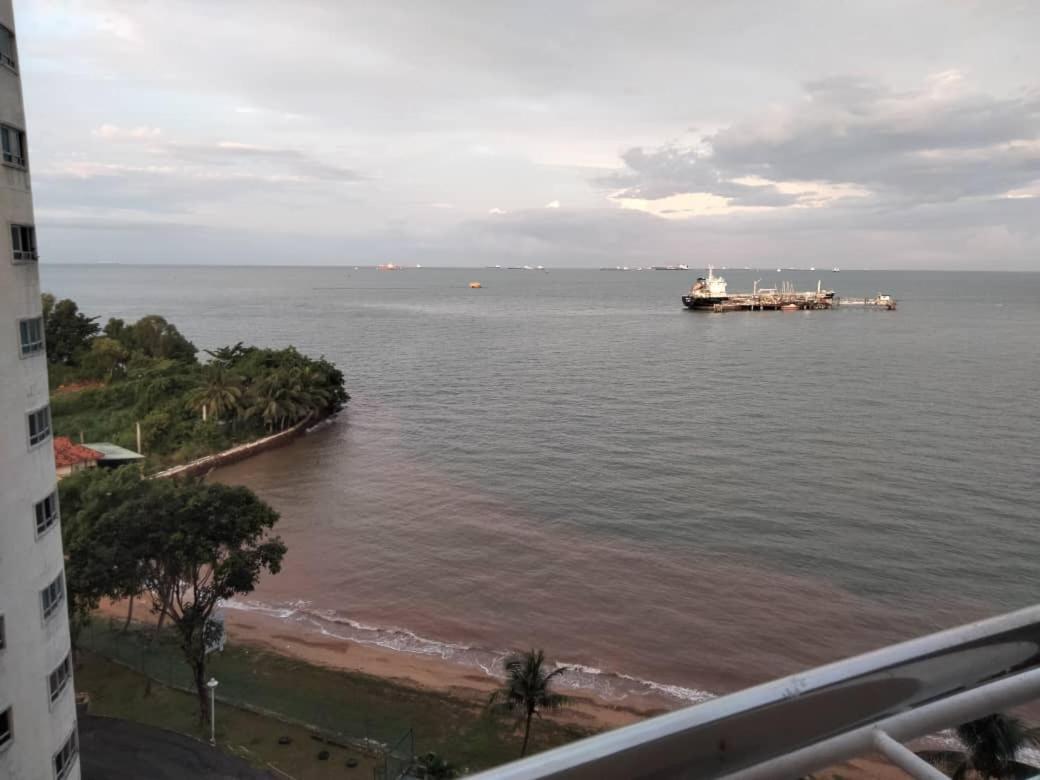 Ehsan Seaview Hotel Port Dickson Exterior photo